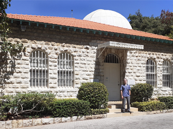 Juan Estadella in  Lee observatory, Beirut (Lebanon), 2022. 